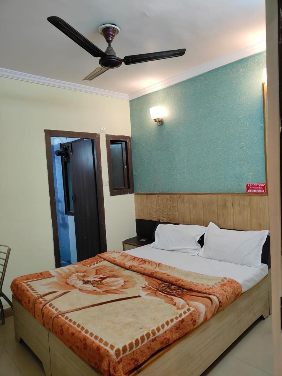 Hotel Shaurya Haridwār Buitenkant foto